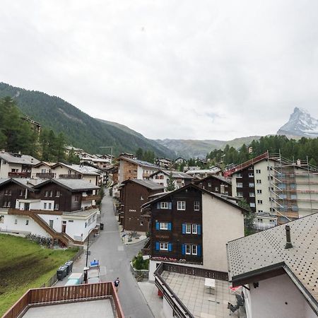Hotel Rhodania Zermatt Exteriör bild