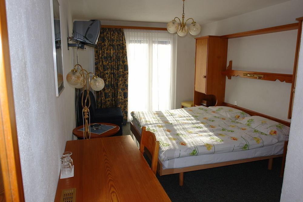 Hotel Rhodania Zermatt Exteriör bild