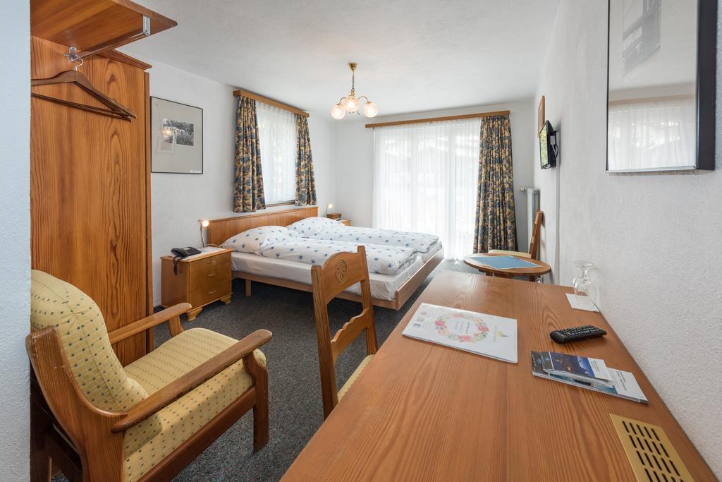 Hotel Rhodania Zermatt Exteriör bild