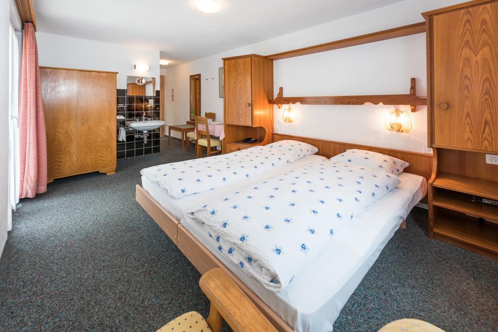 Hotel Rhodania Zermatt Exteriör bild